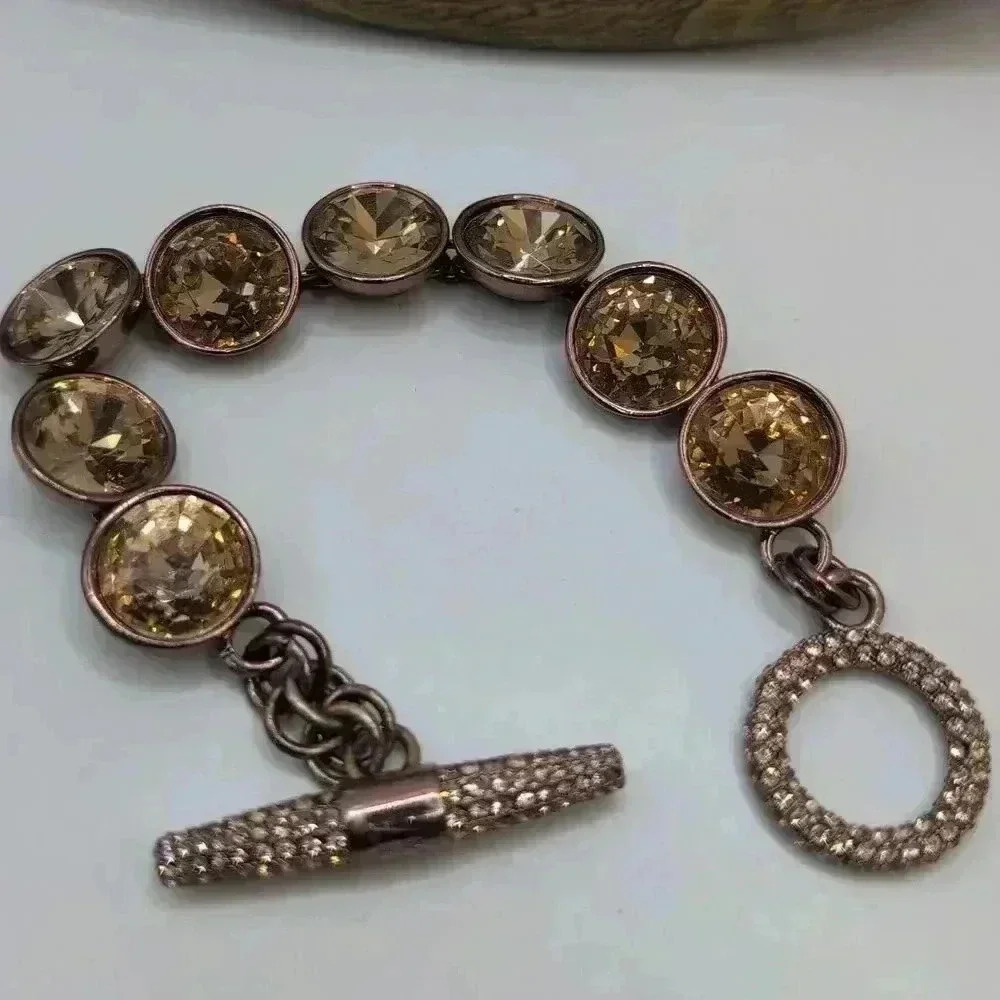 Juicy Couture Rose Gold Toggle Clasp Swavorski Crystal Link Bracelet - Picture 4 of 9